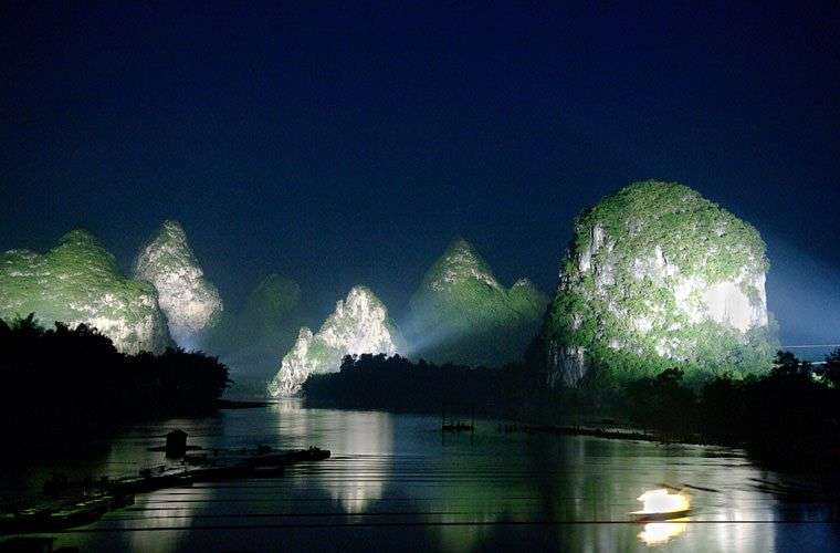 Guilin: Into the Scroll